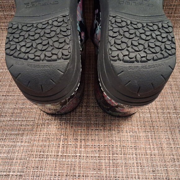 Excellent Dansko XP 2.0 Patent Women's Shoes, Paisley Floral, EUR 37 (US 6.5-7) - Picture 8 of 11